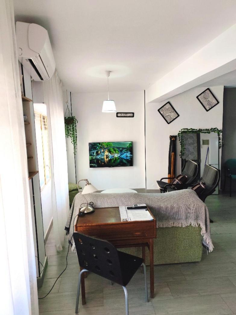 Loft Centro Con Parking Gratis Y Azotea Chillout Gratis! Apartment Talavera de la Reina Bagian luar foto